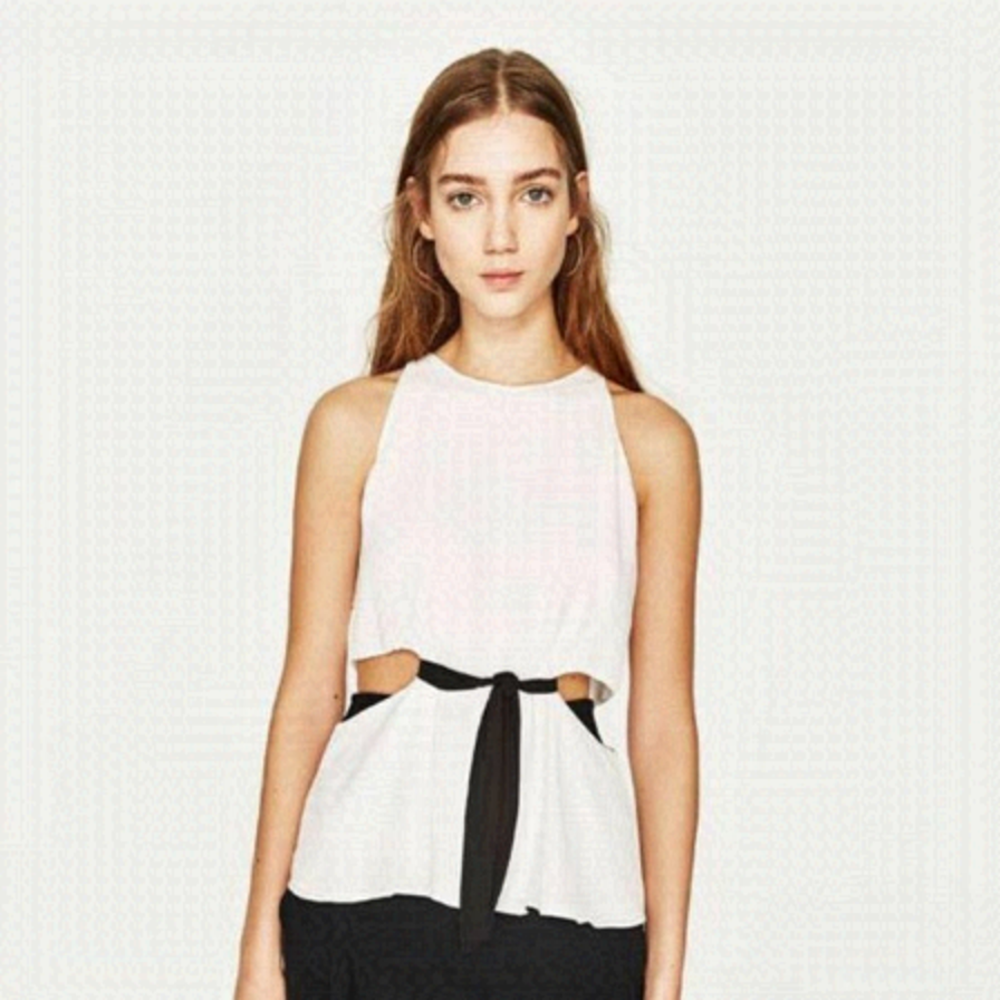 💥nwt Zara Side Slit Top💥
